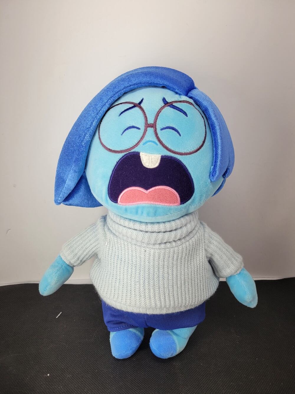 Disney Parks Inside Out 2 Shoulder Pal Plush Magnet - SADNESS